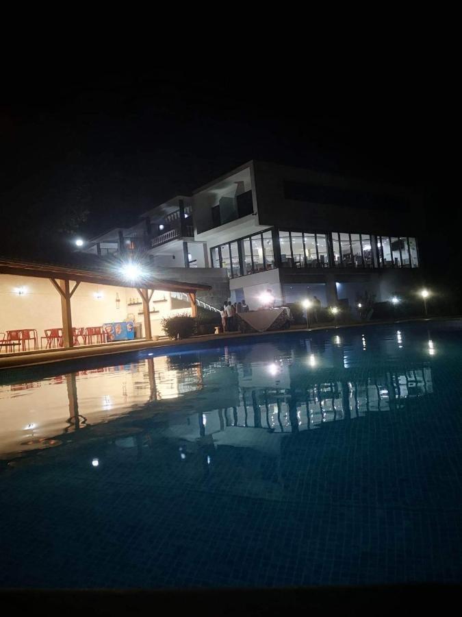 Restaurante Residencial Pizzaria S. Estevao Aguiar da Beira Εξωτερικό φωτογραφία