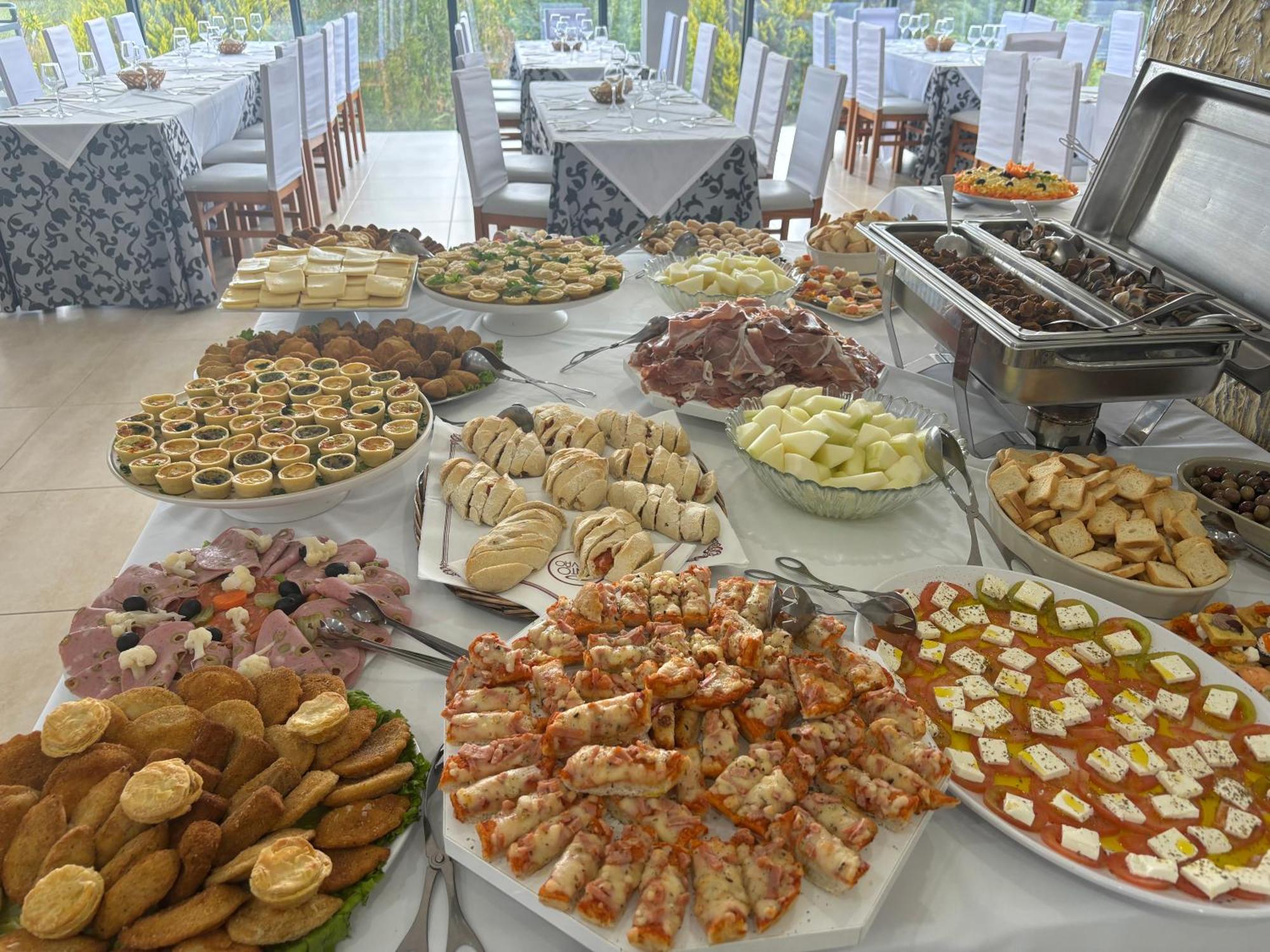Restaurante Residencial Pizzaria S. Estevao Aguiar da Beira Εξωτερικό φωτογραφία
